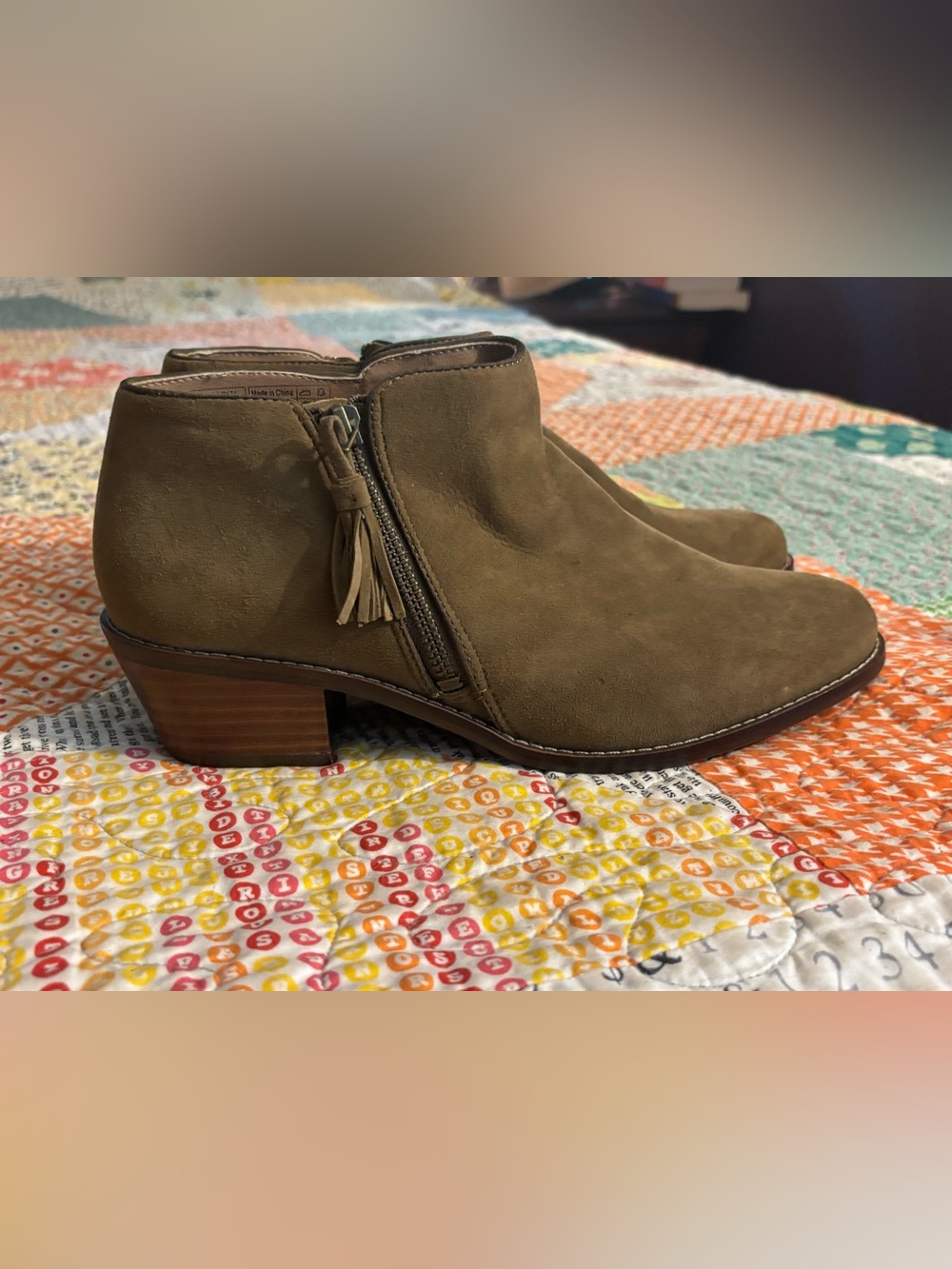 Vionic tan bootie